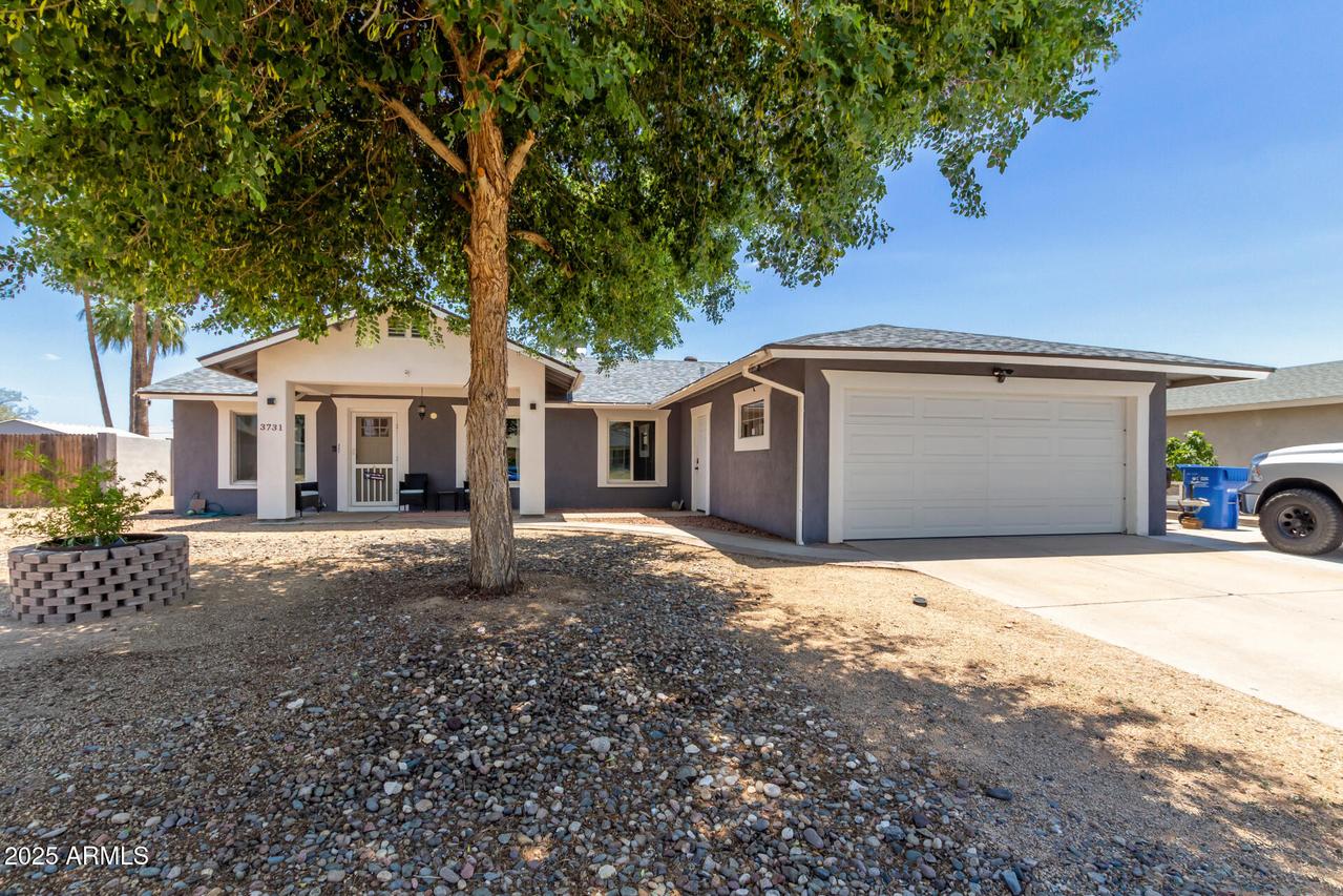 3731 W Gelding Dr., Phoenix, AZ 85053