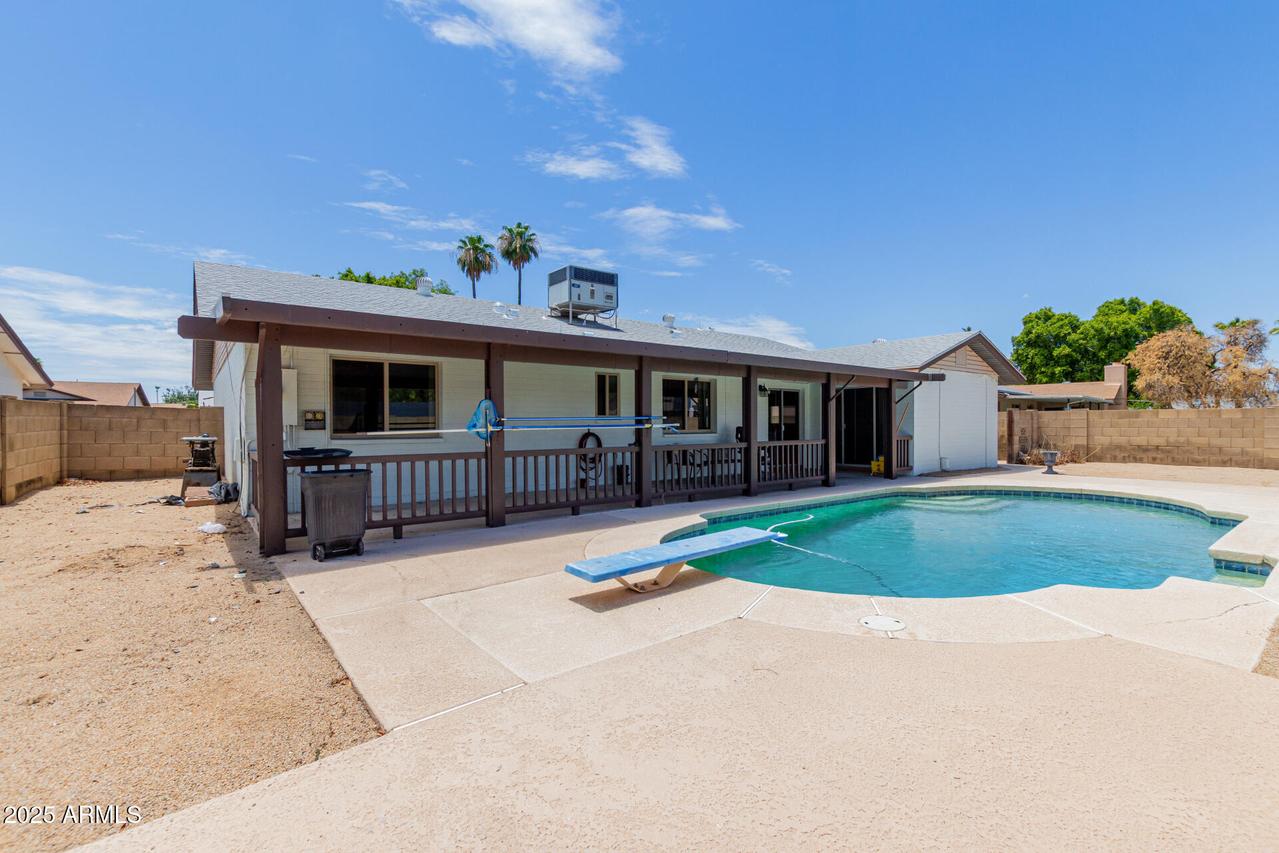 2116 E Colgate Dr., Tempe, AZ 85283