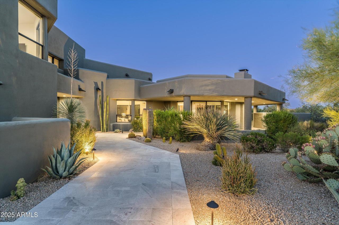 37661 N 94th St., Scottsdale, AZ 85262