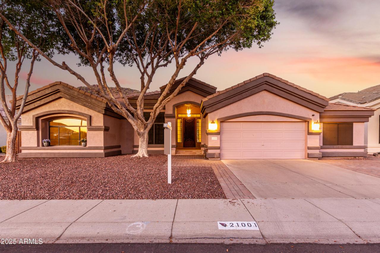 21001 N 53rd Ave., Glendale, AZ 85308