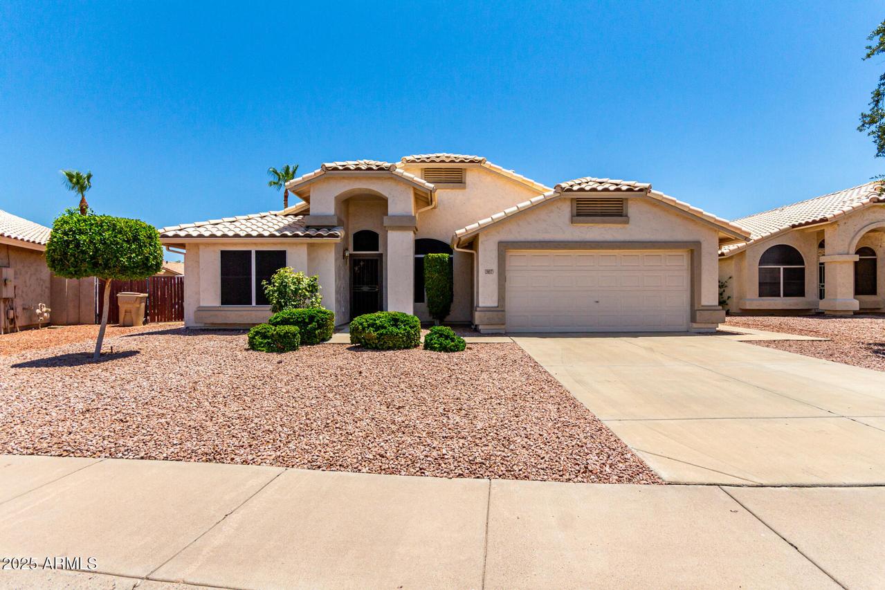 9817 W Irma Ln., Peoria, AZ 85382