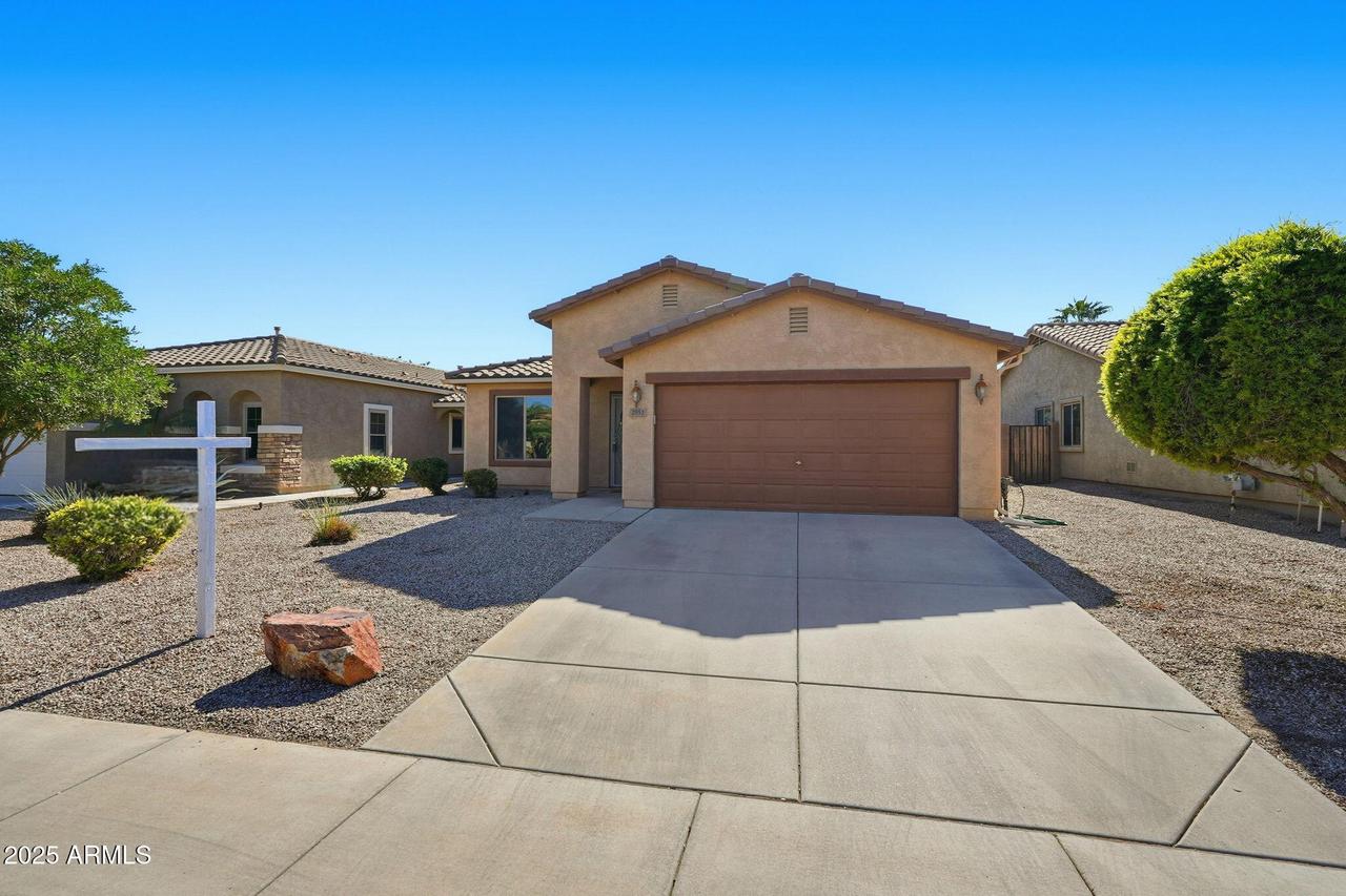 2851 W Kristina Ave., San Tan Valley, AZ 85144