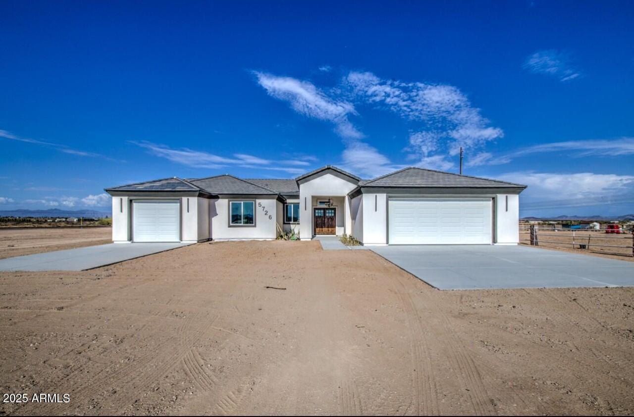 5729 S 353rd Ave., Tonopah, AZ 85354