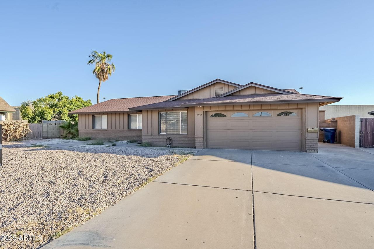2337 E Riviera Dr., Tempe, AZ 85282