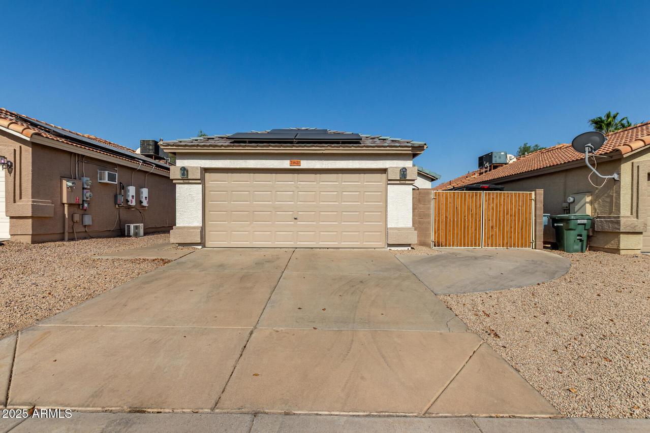 21627 N 29th Dr., Phoenix, AZ 85027