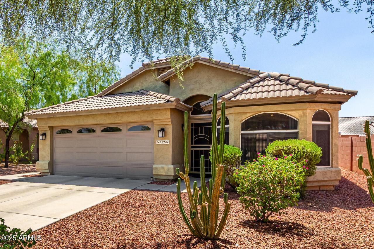 15244 N 67th Dr., Peoria, AZ 85381
