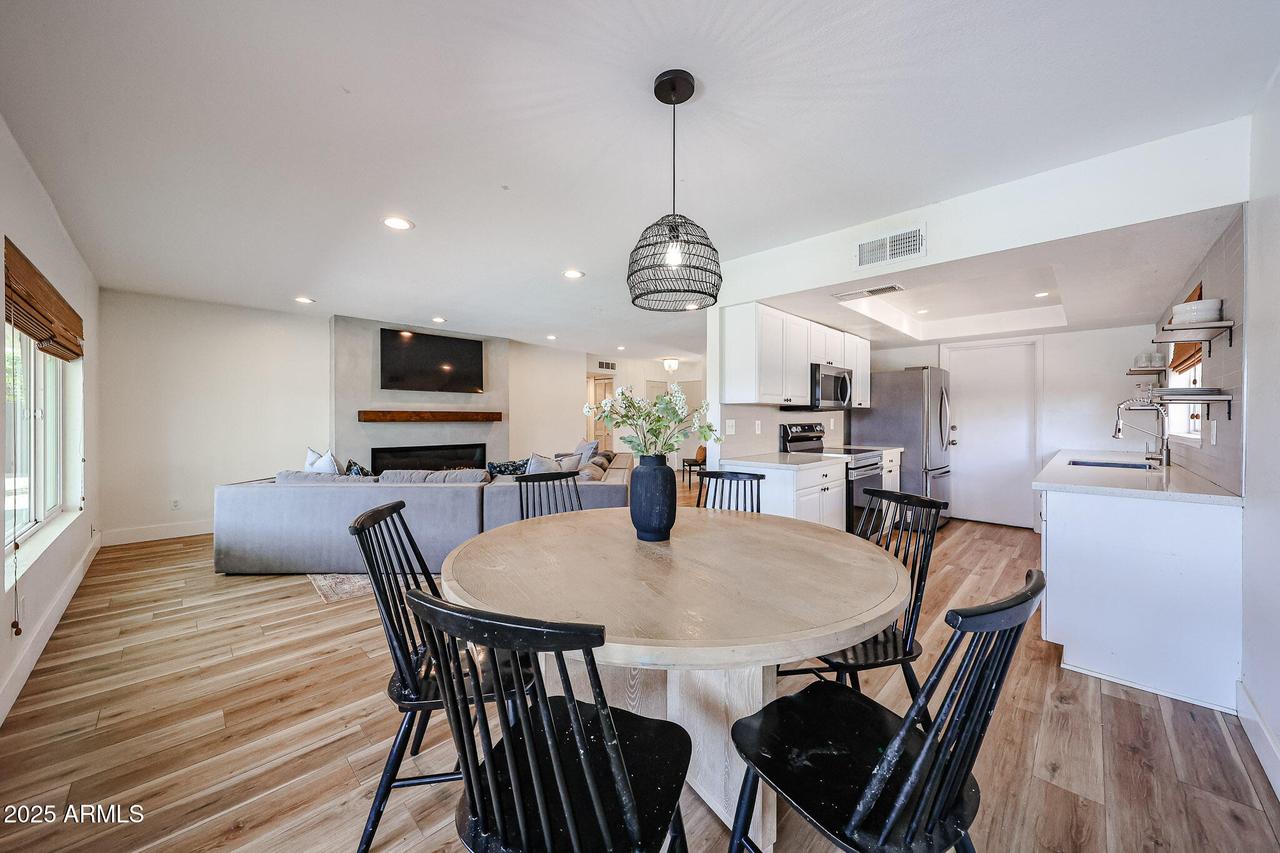 5209 E Beck Ln., Scottsdale, AZ 85254