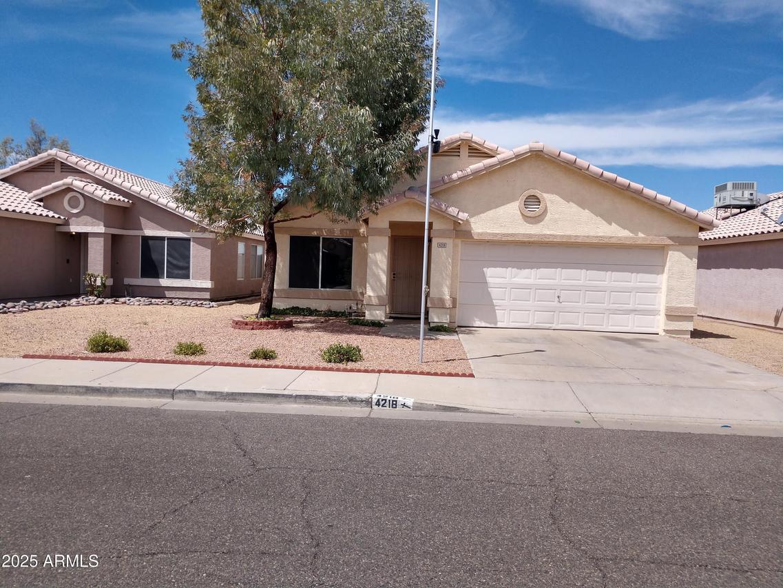 4218 N 107th Ln., Phoenix, AZ 85037