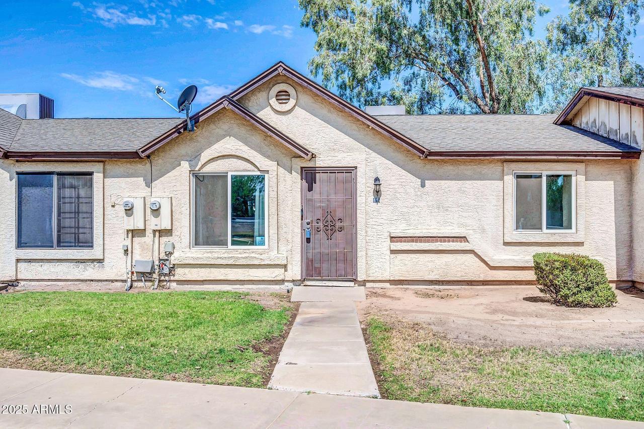 3351 N 69th Dr. #15, Phoenix, AZ 85033