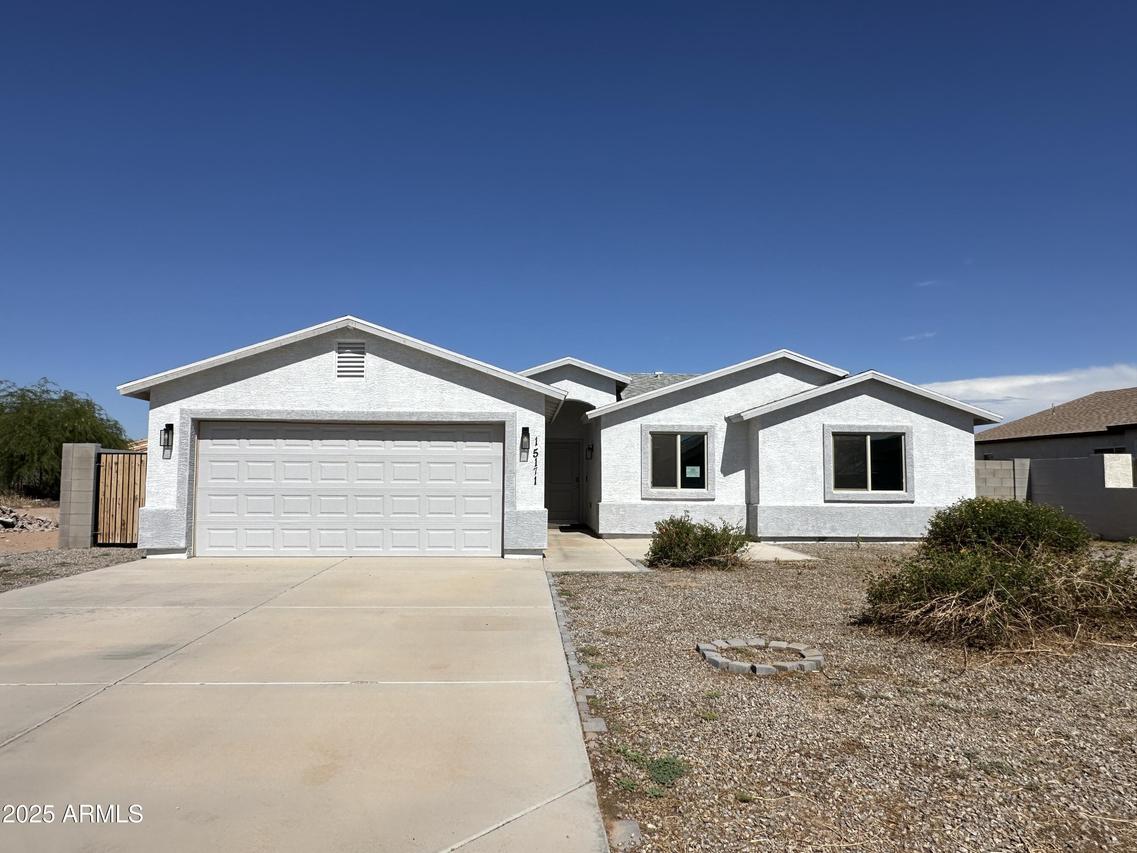 15171 S Capistrano Rd., Arizona City, AZ 85123