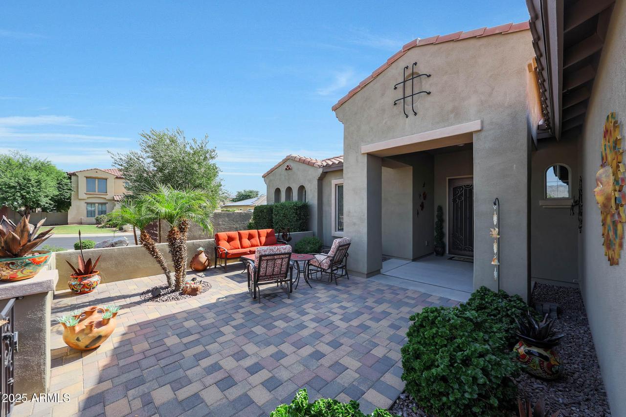 5137 N 194th Dr., Litchfield Park, AZ 85340