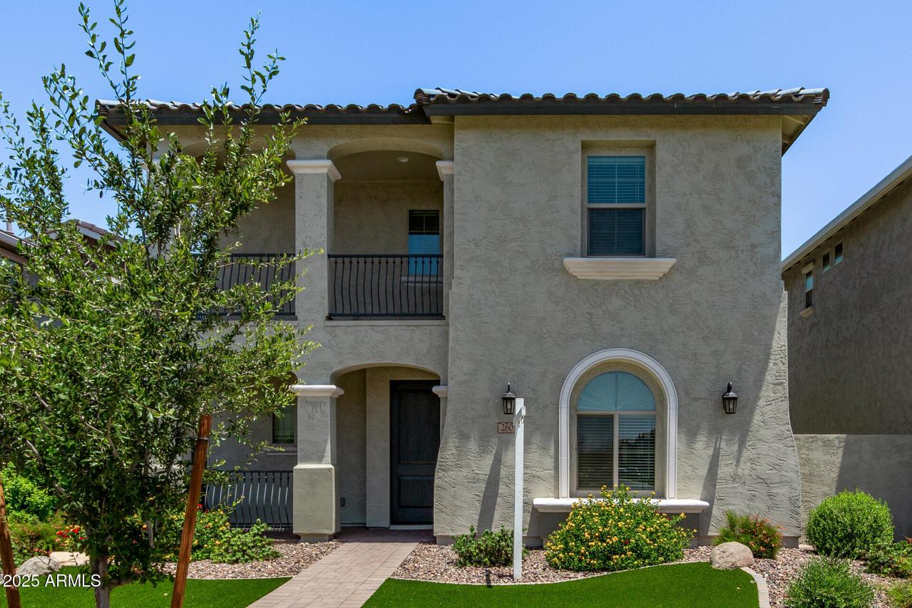 2601 S Entwistle St., Gilbert, AZ 85295