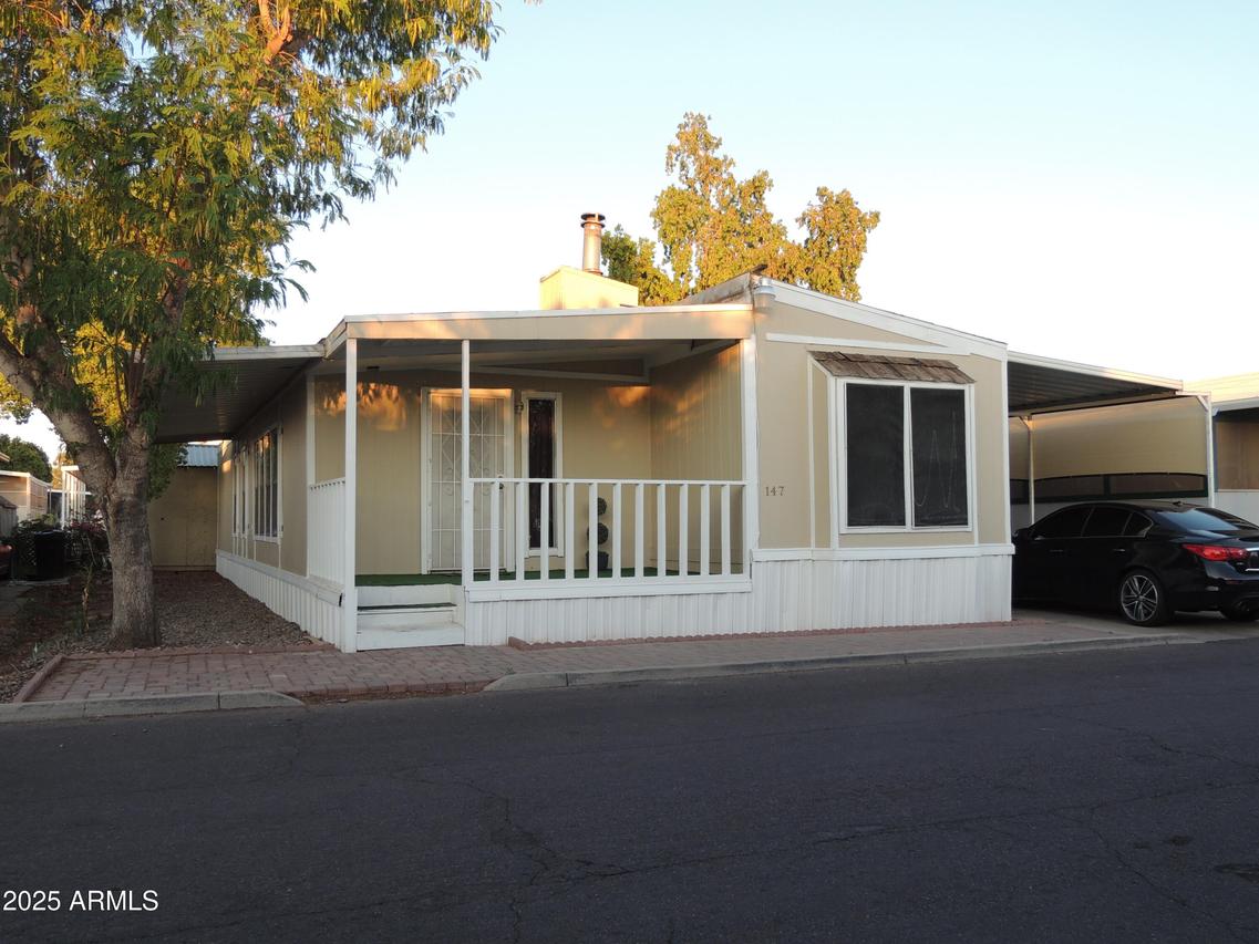 8601 N 71st Ave. #147, Glendale, AZ 85301