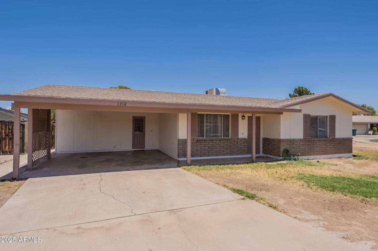 1312 E Emerald Ave., Mesa, AZ 85204