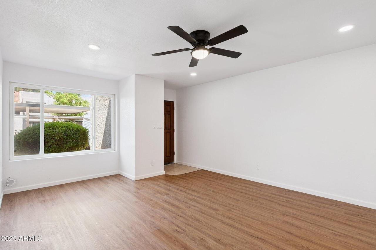 1927 E Hampton Ave. #122, Mesa, AZ 85204