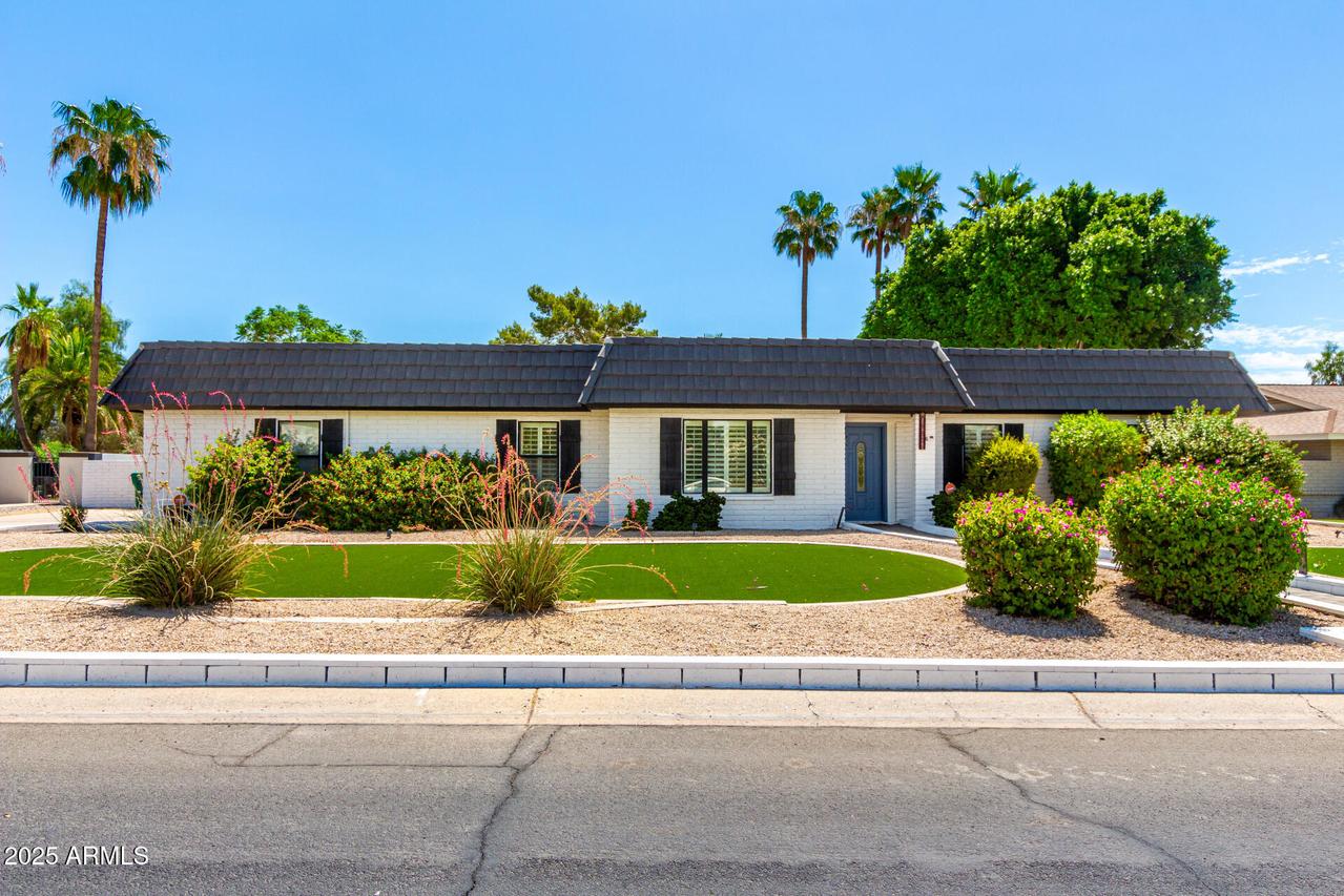 980 Castillo Dr., Litchfield Park, AZ 85340