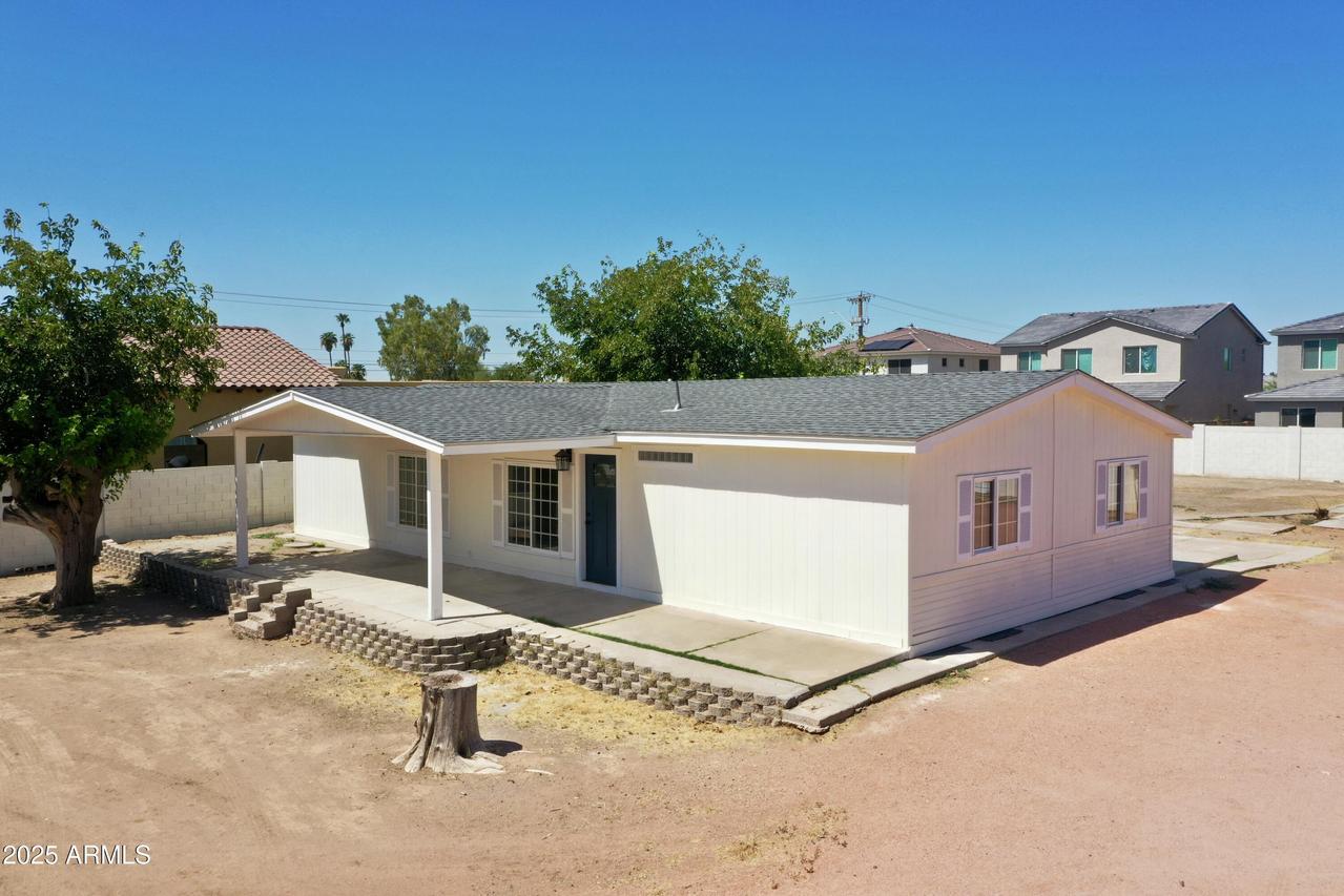 11402 N 50th Ave., Glendale, AZ 85304