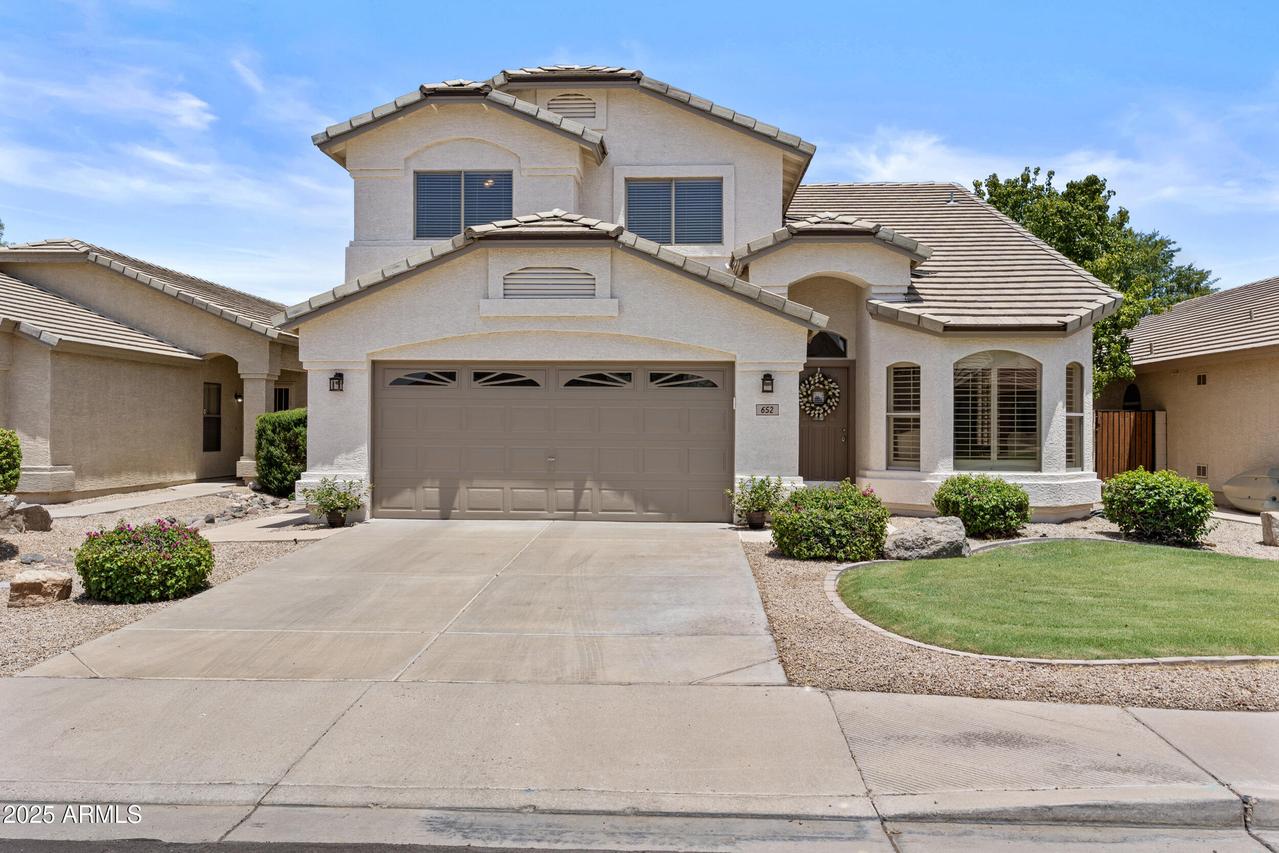 652 E Devon Dr., Gilbert, AZ 85296