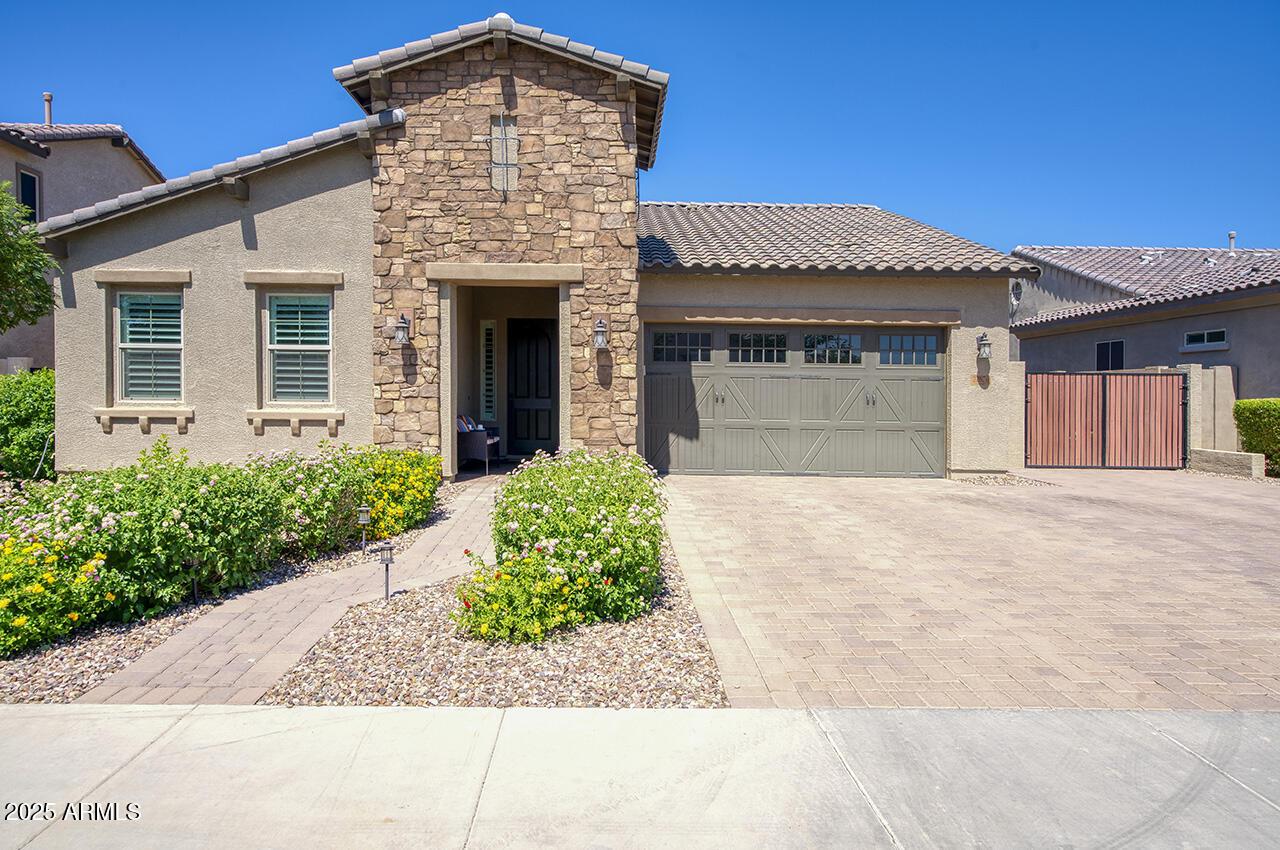22876 N 94th Ln., Peoria, AZ 85383