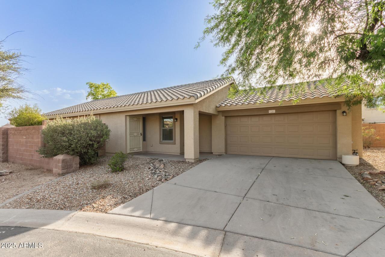 1742 S 155th Ln., Goodyear, AZ 85338