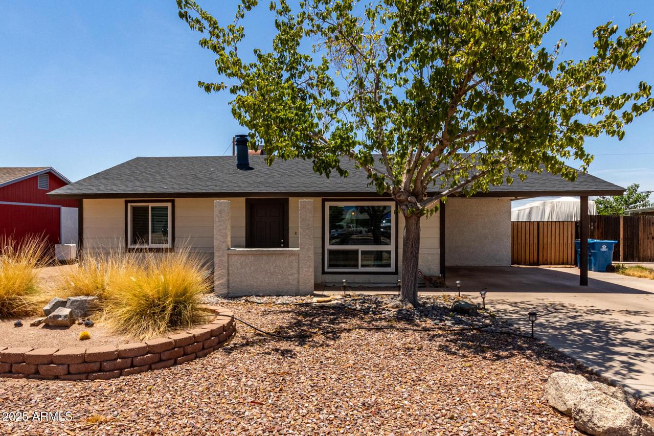 261 W 21st Ave., Apache Junction, AZ 85120