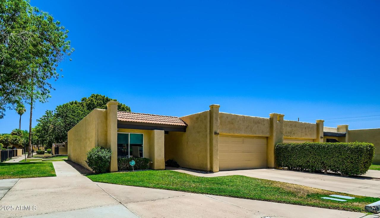 6223 N 22nd Dr., Phoenix, AZ 85015