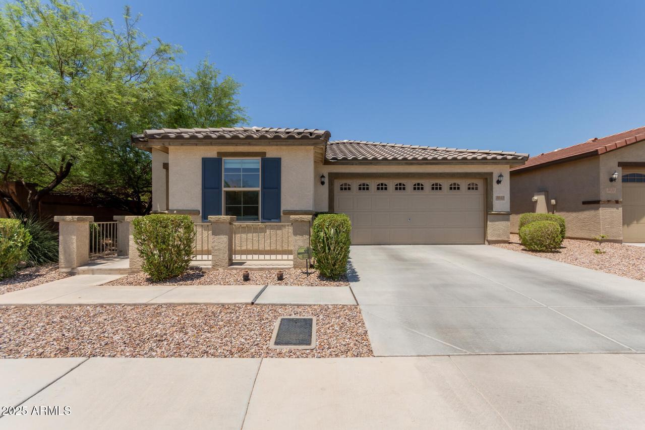 3042 W Fraktur Rd., Phoenix, AZ 85041