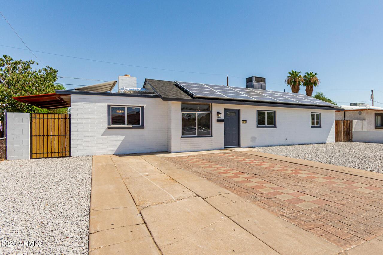 2818 W Heatherbrae Dr., Phoenix, AZ 85017
