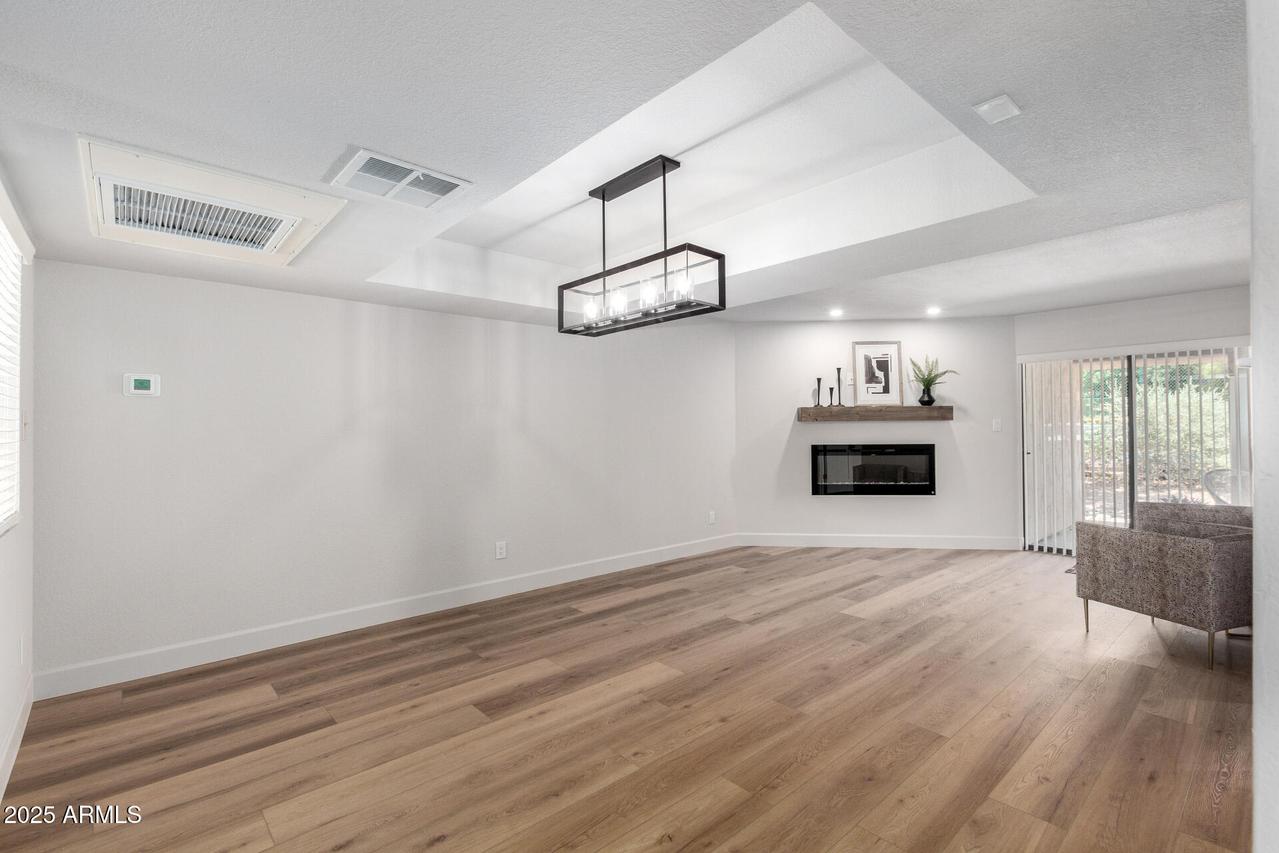 9270 E Mission Ln. #111, Scottsdale, AZ 85258