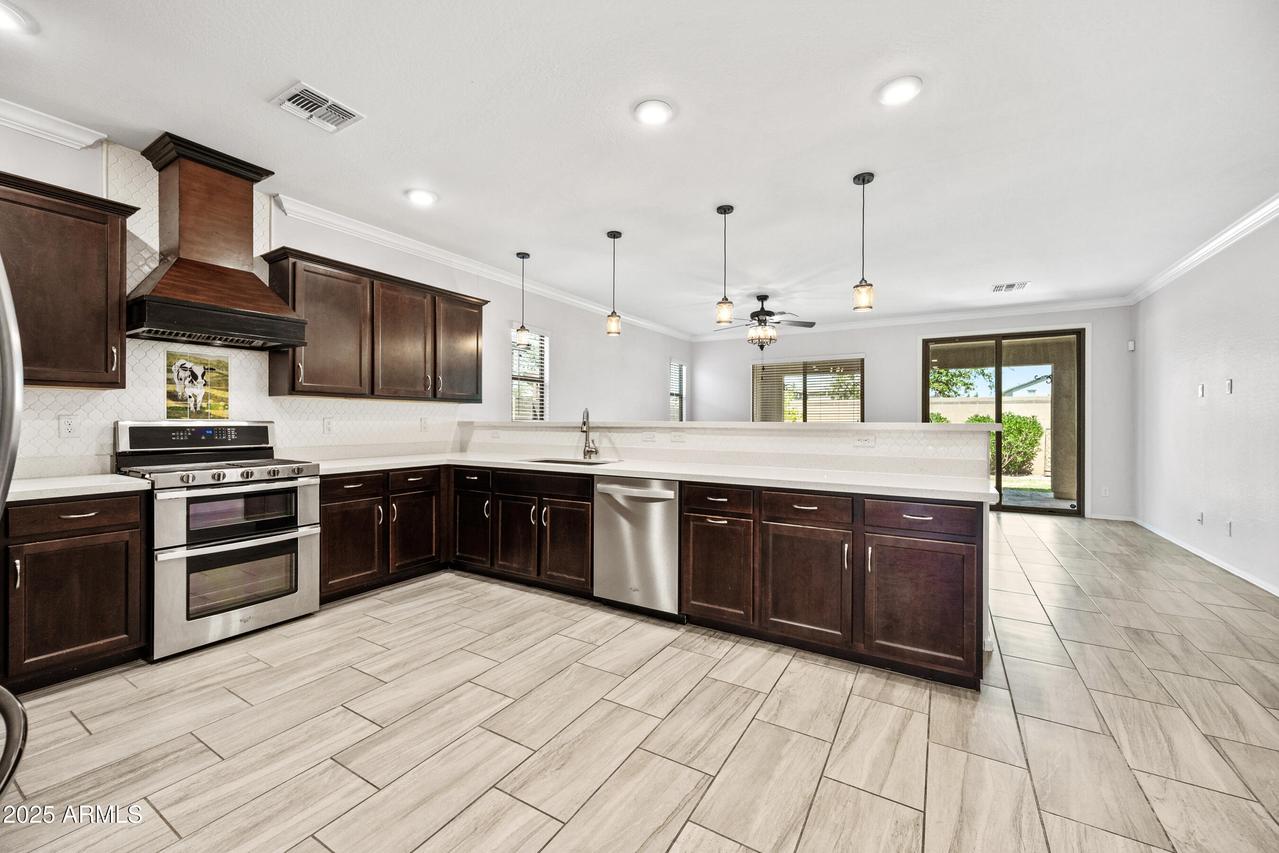 8665 N 171st Dr., Waddell, AZ 85355