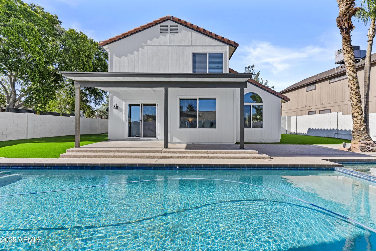 4545 E Mcneil St., Phoenix, AZ 85044