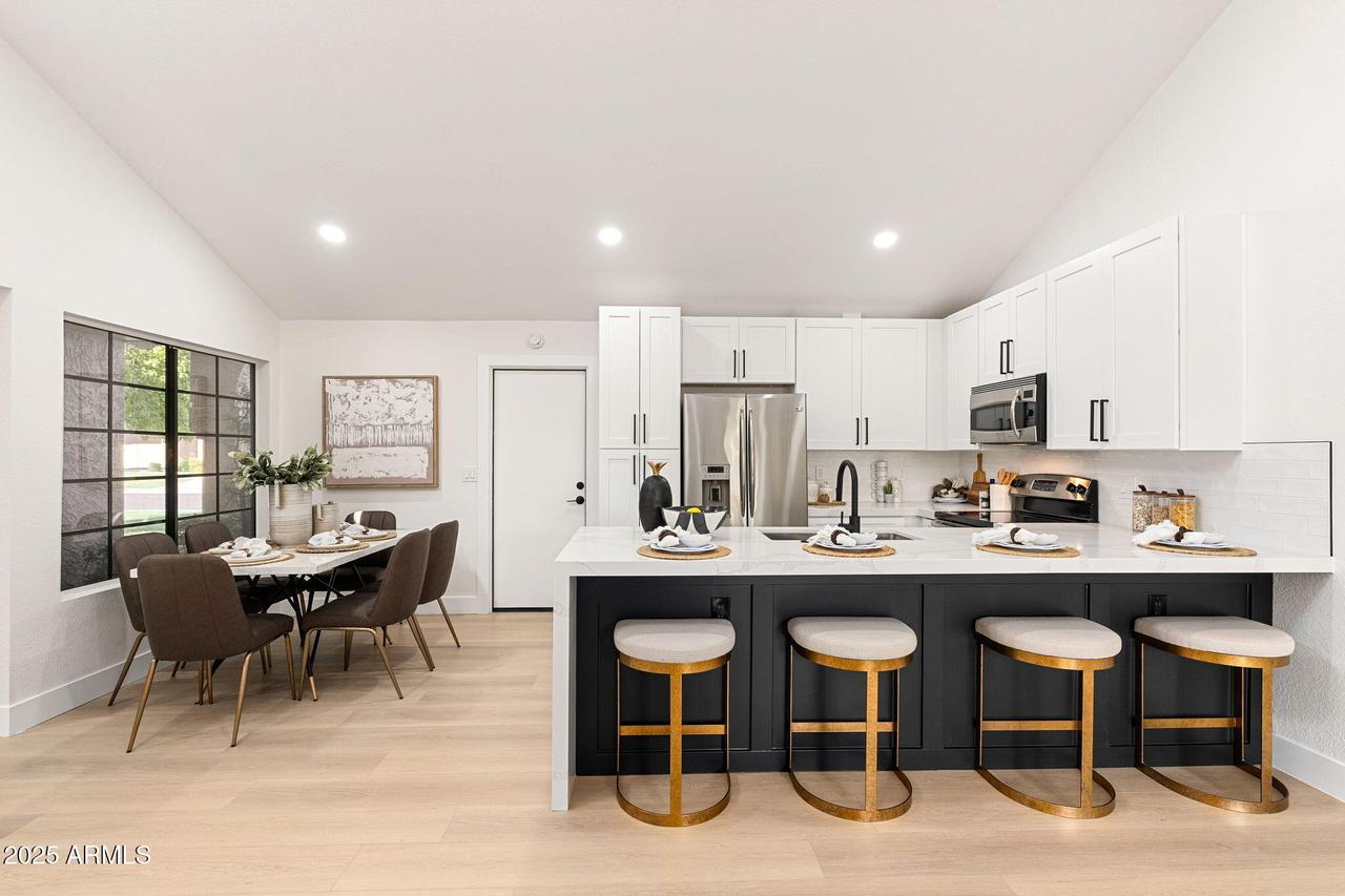 9039 E Winchcomb Dr., Scottsdale, AZ 85260