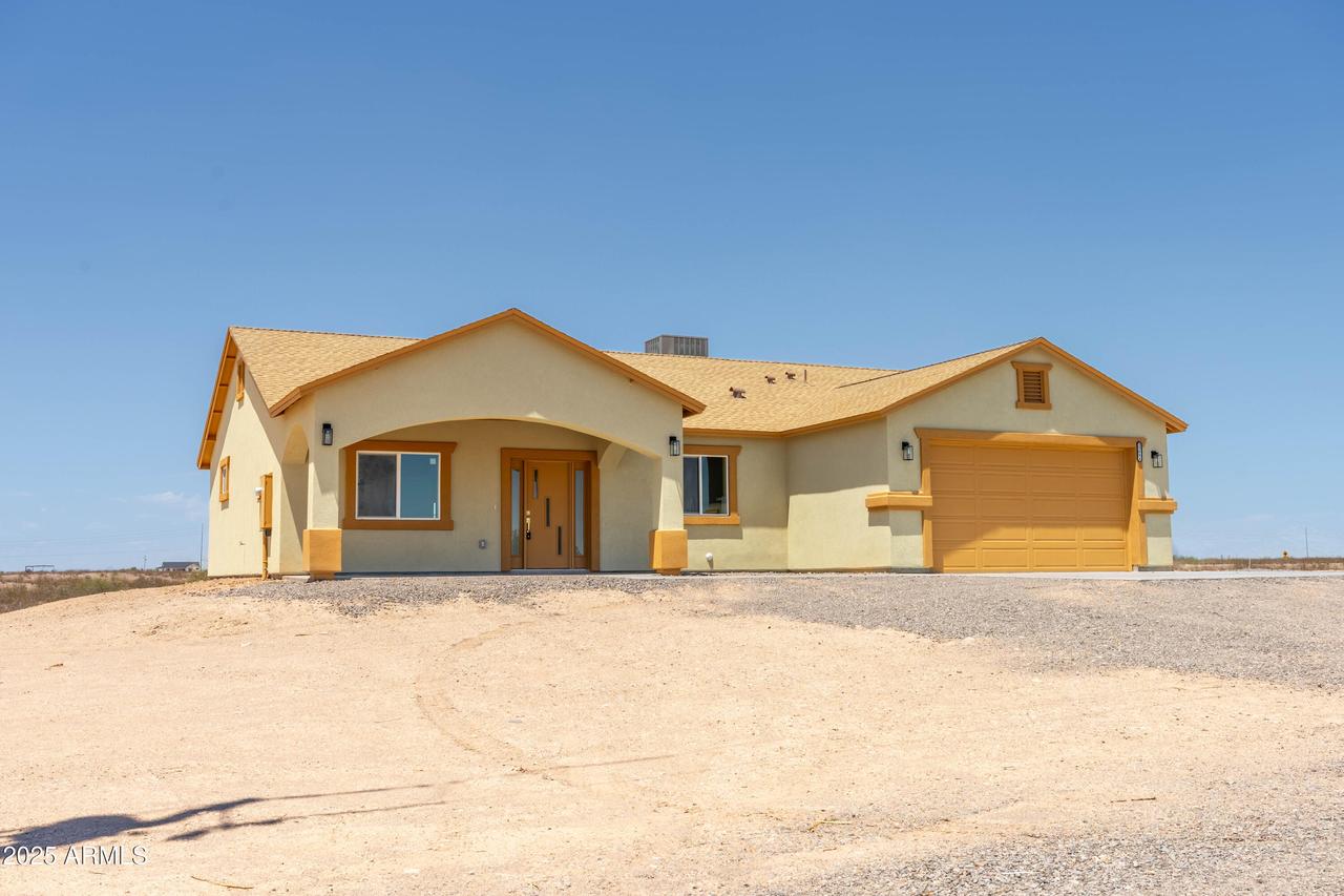 35684 W Chipman Rd., Tonopah, AZ 85354