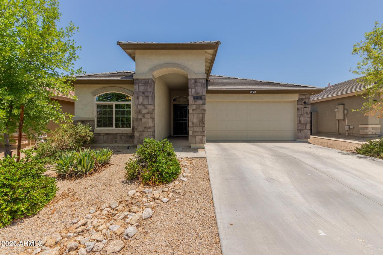 5521 S 27th Dr., Phoenix, AZ 85041