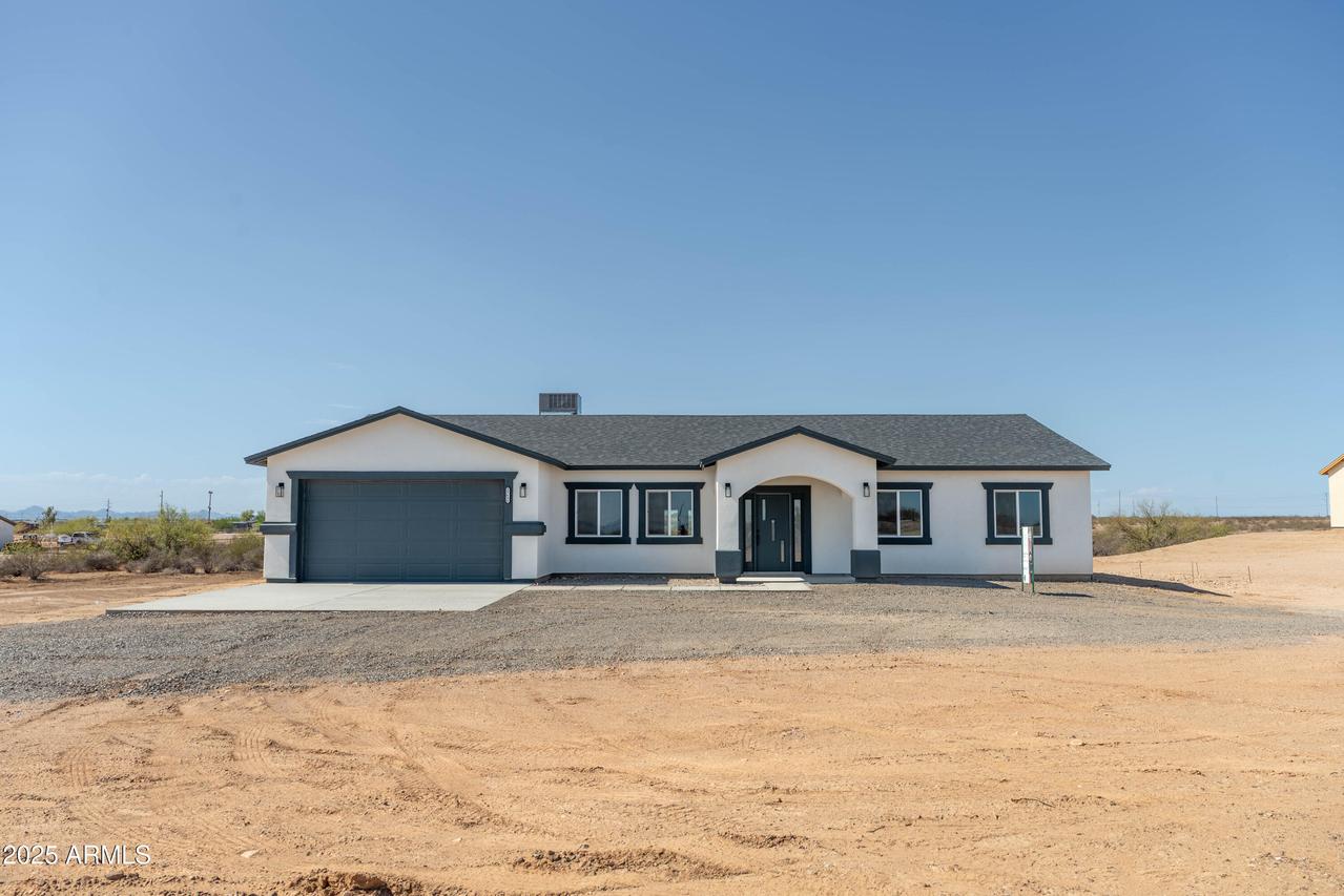 35690 W Chipman Rd., Tonopah, AZ 85354