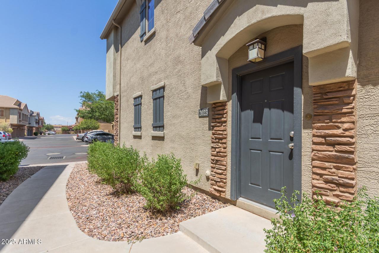 1350 S Greenfield Rd. #2023, Mesa, AZ 85206
