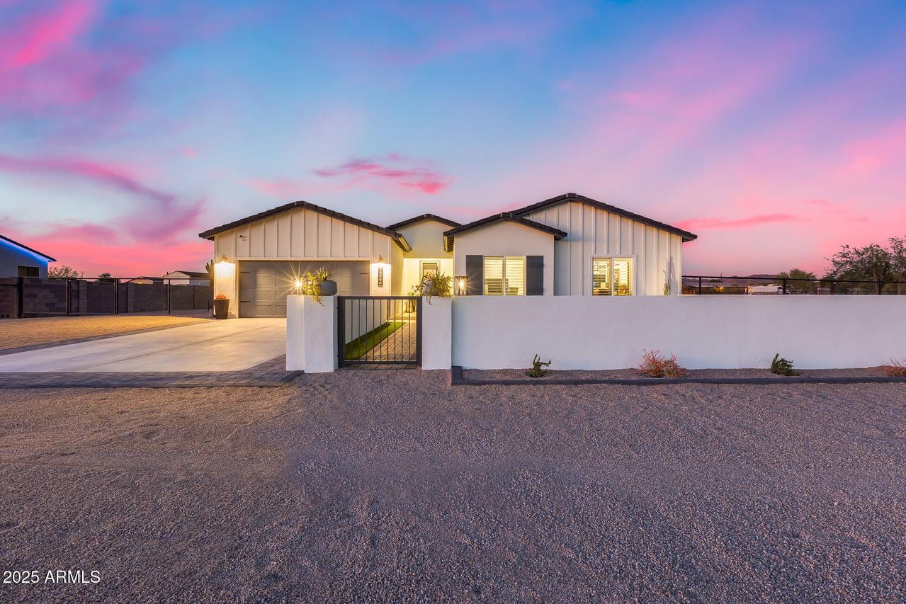 16946 W Baker Rd., Surprise, AZ 85387