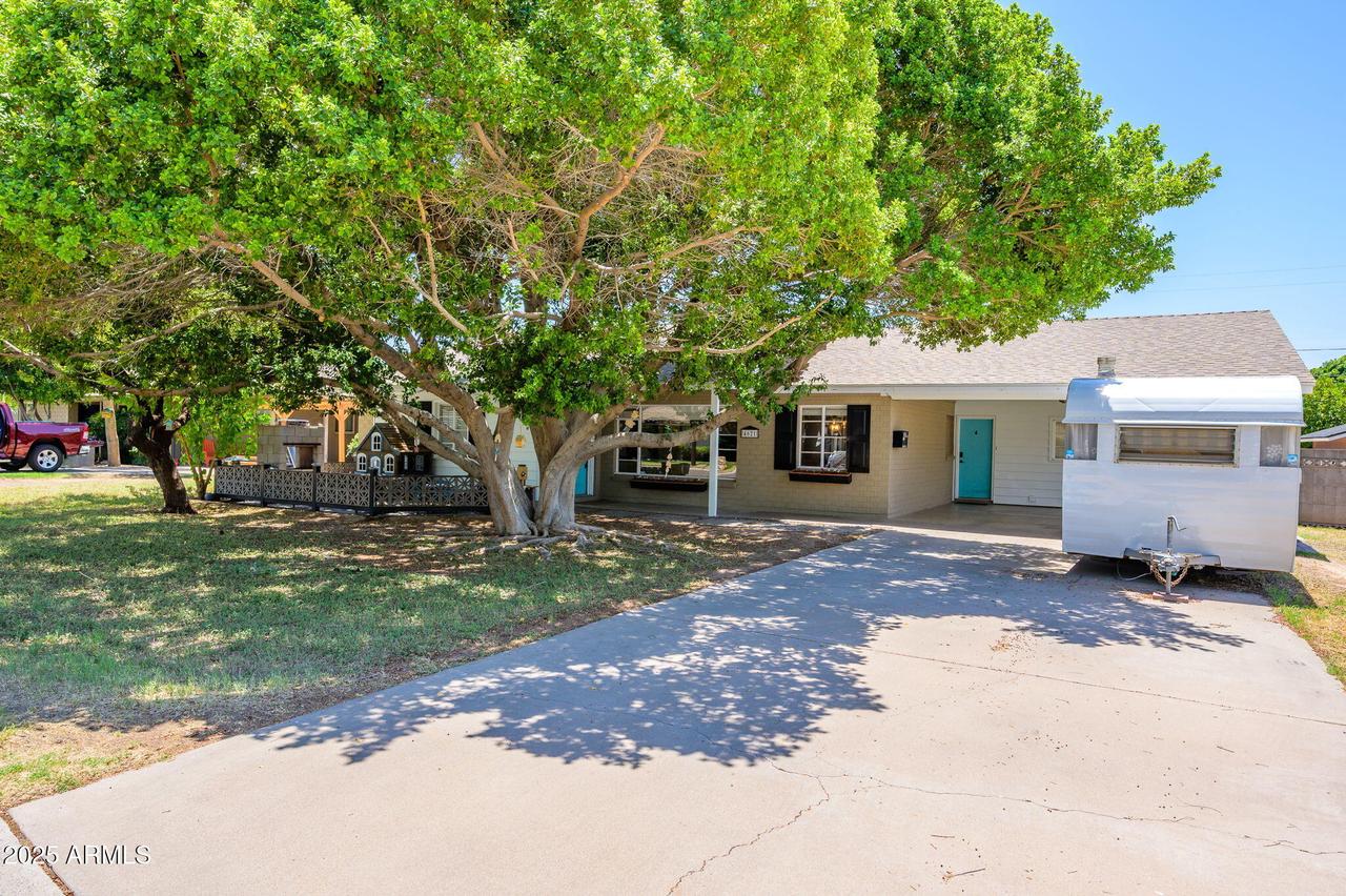 4621 E Edgemont Ave., Phoenix, AZ 85008