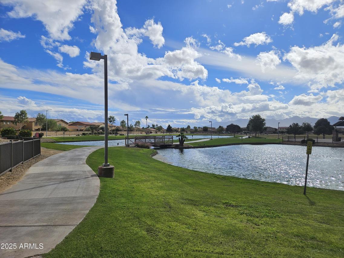 6828 S 74th Ln., Laveen, AZ 85339