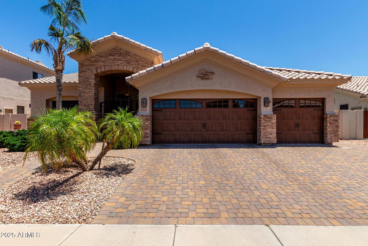 20829 N 56th Dr., Glendale, AZ 85308