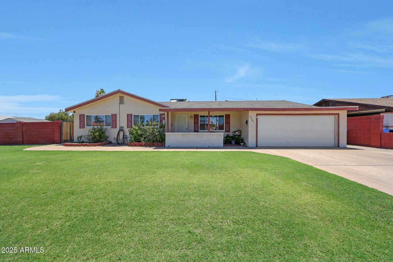 3001 W Bloomfield Rd., Phoenix, AZ 85029