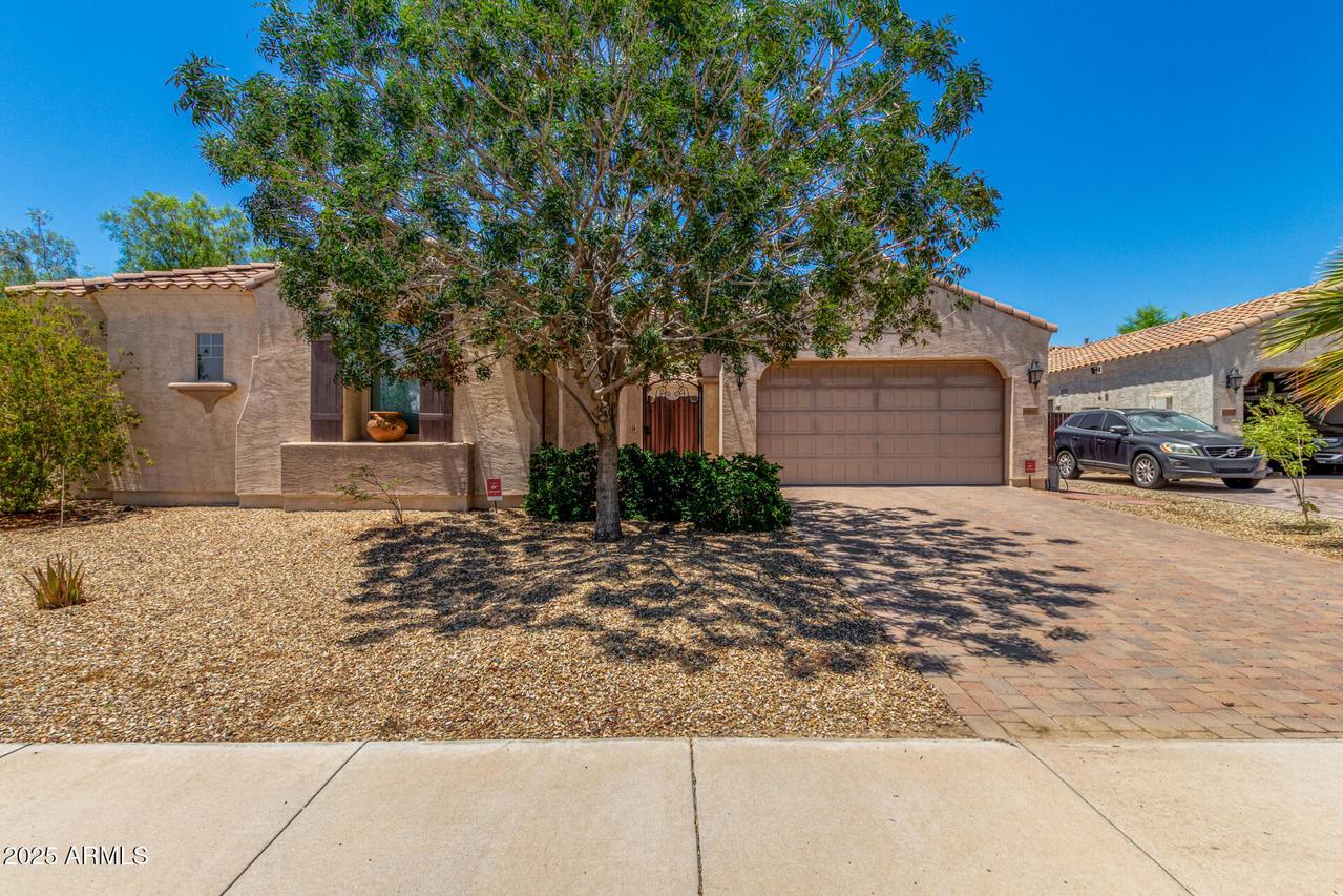 15648 W Roma Ave., Goodyear, AZ 85395