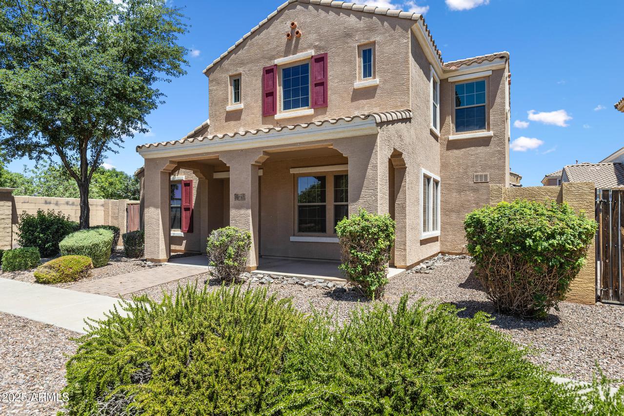 2076 S Seton Ave., Gilbert, AZ 85295