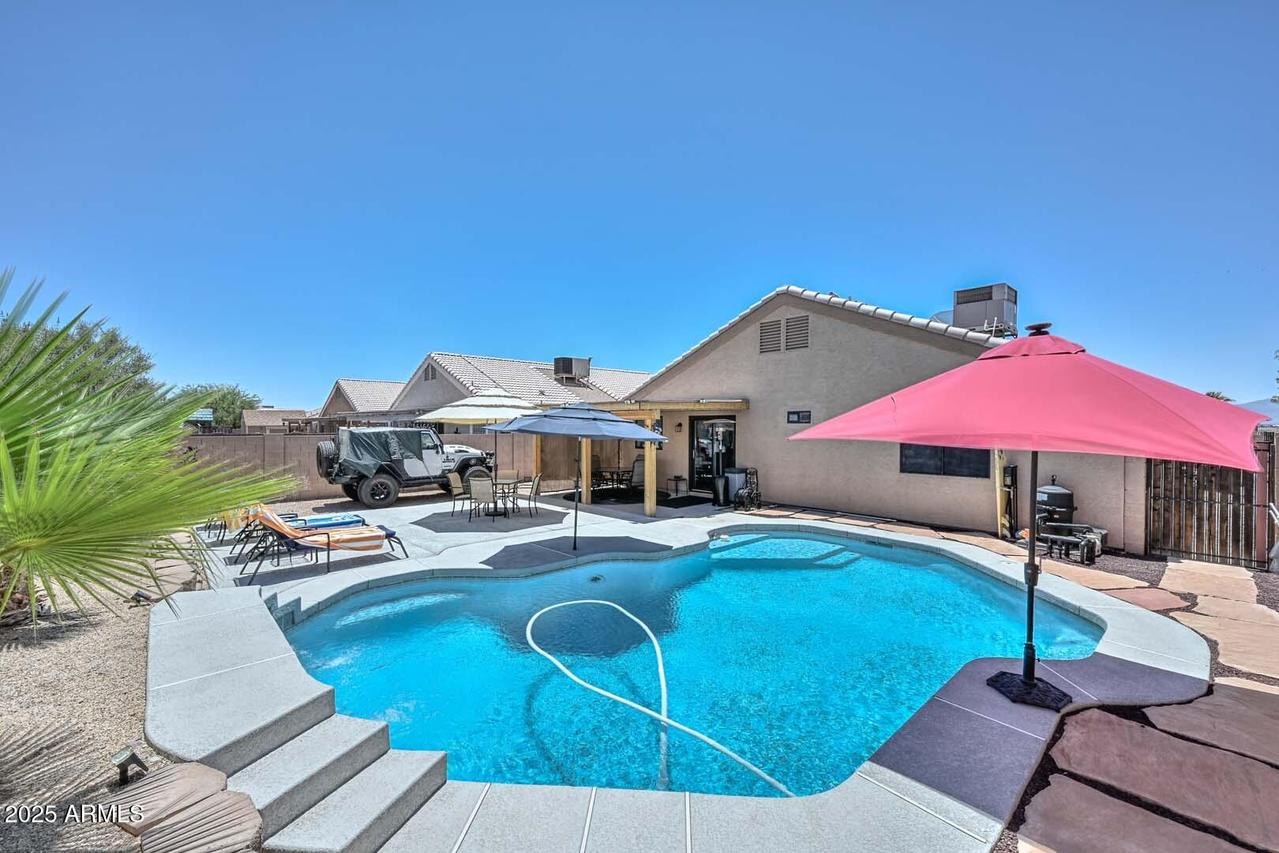 8255 N 112th Ave., Peoria, AZ 85345