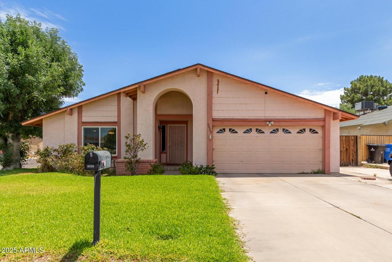 6429 S 17th St., Phoenix, AZ 85042