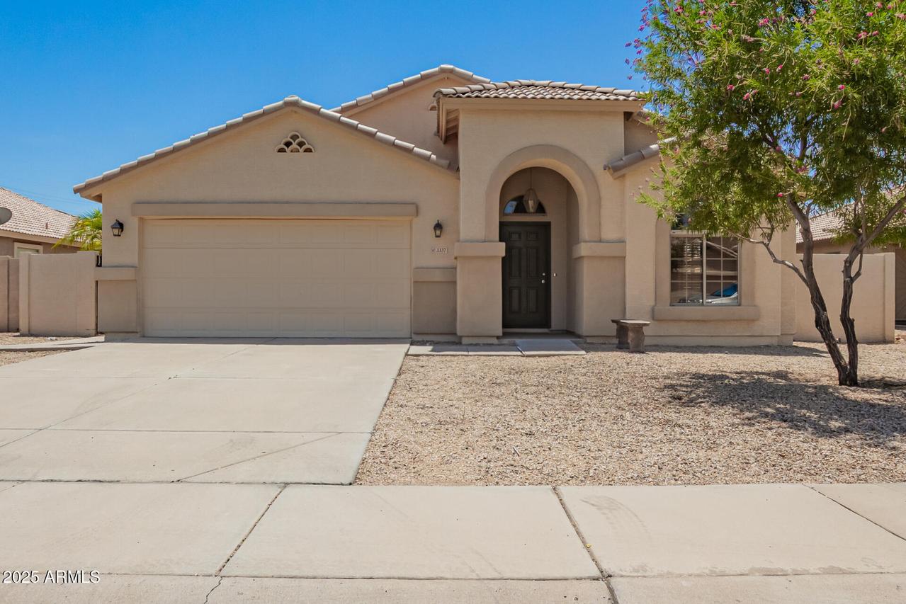 3337 E Warbler Rd., Gilbert, AZ 85297