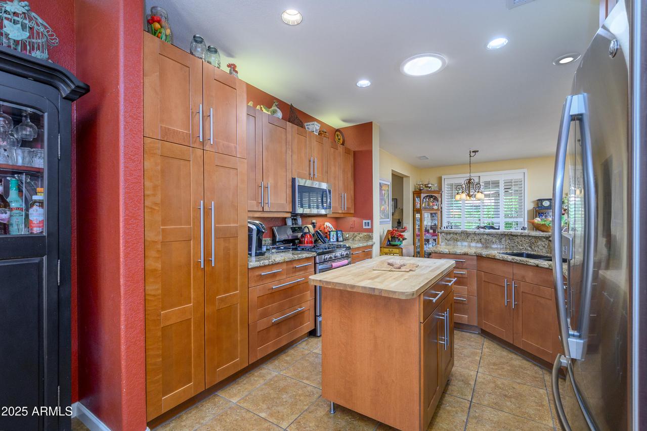 23116 N 145th Ln., Sun City West, AZ 85375