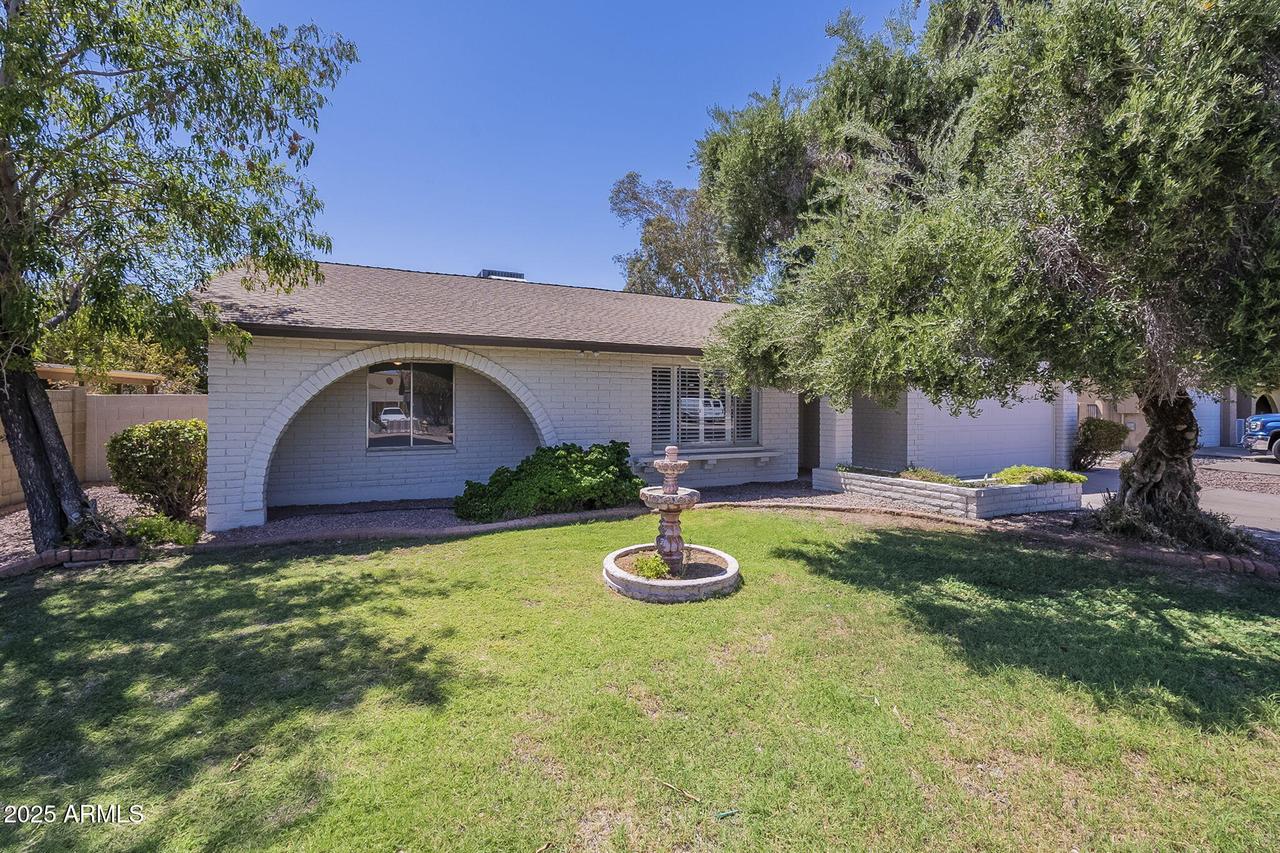 14220 N 27th Dr., Phoenix, AZ 85053