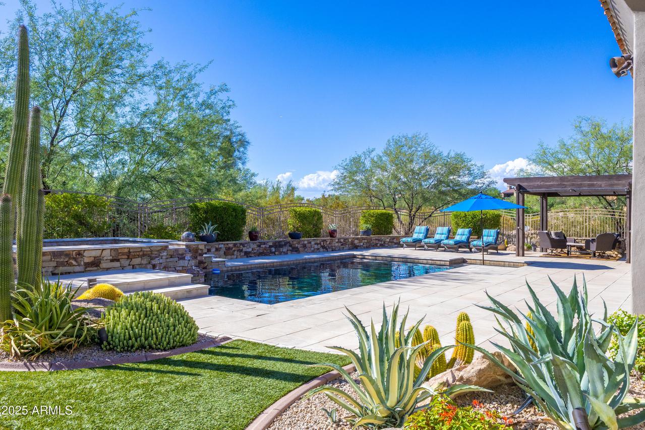 20300 N 86th St., Scottsdale, AZ 85255