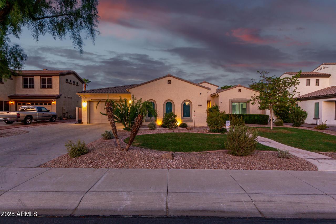 4121 S Stonecreek Blvd., Gilbert, AZ 85297